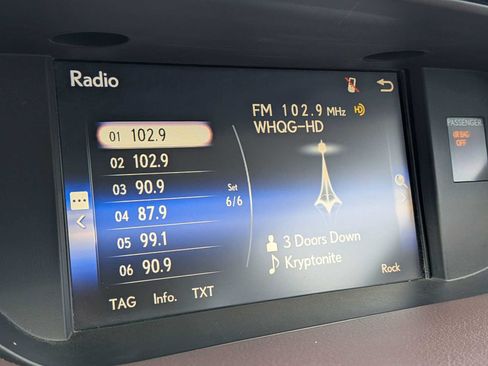 Used 2016 Lexus ES 350 w/ Premium Package w/Wood Trim FWD image 27