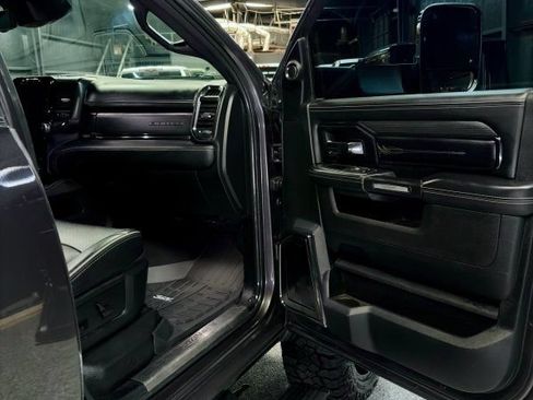 Used 2022 RAM 2500 Limited AWD/4WD image 15