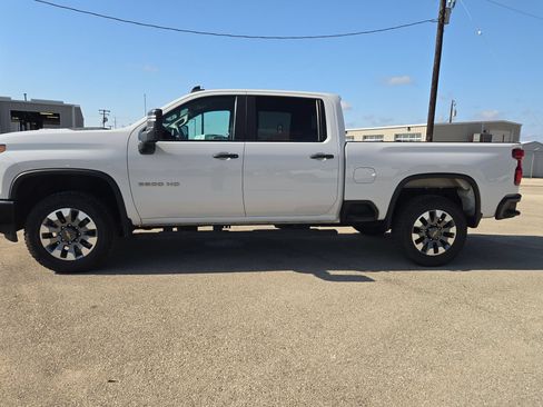 Used 2022 Chevrolet Silverado 2500 Custom w/ Custom Value Package RWD image 6