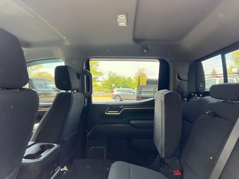 Used 2022 Chevrolet Silverado 1500 RST w/ Convenience Package II AWD/4WD image 27