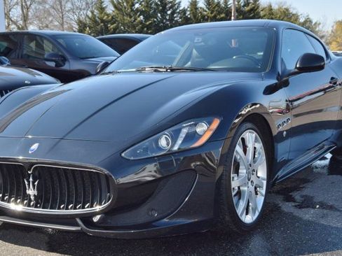 Used 2016 Maserati GranTurismo MC image 4