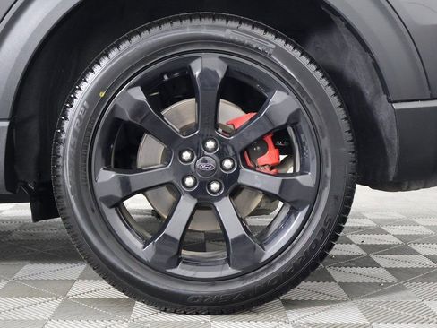 Used 2022 Ford Explorer ST w/ Equipment Group 401A image 17