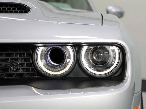 Used 2023 Dodge Challenger SRT Hellcat w/ Plus Package RWD image 13
