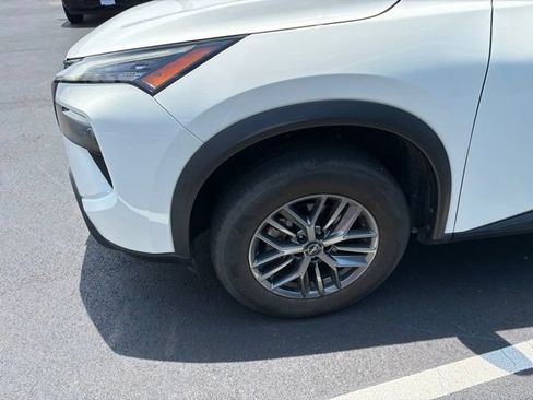 Used 2024 Nissan Rogue S AWD/4WD image 6