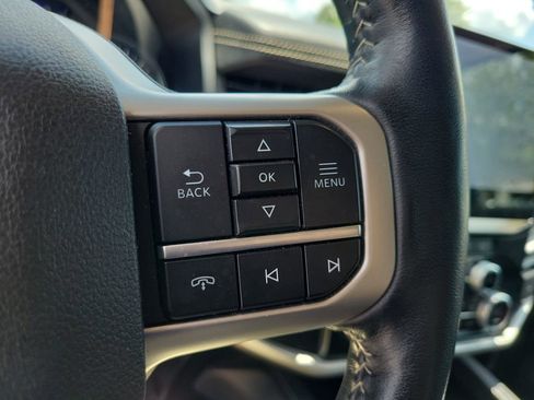 Used 2024 Ford Expedition XLT AWD/4WD image 21