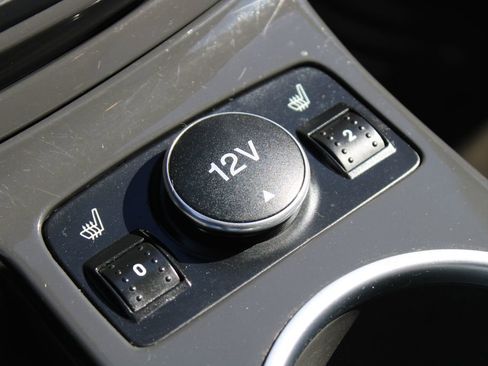 Used 2014 Ford Escape Titanium w/ Equipment Group 401A AWD/4WD image 30