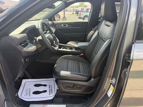 Certified 2026 Ford Explorer ST-Line AWD/4WD image 13