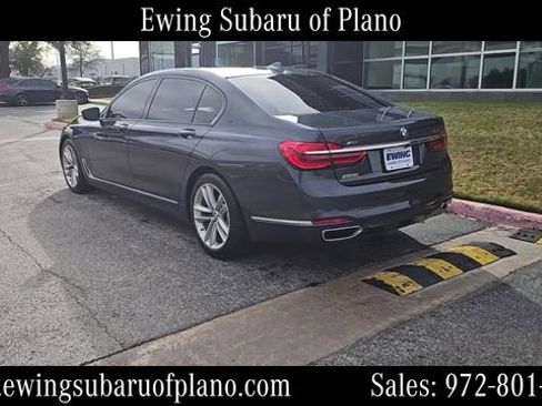 Used 2019 BMW 750i xDrive w/ Luxury Rear Seating Package image 3