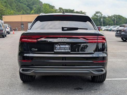 Used 2023 Audi Q8 Premium AWD/4WD image 8