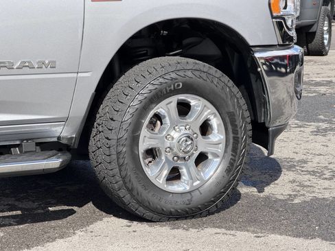 Used 2024 RAM 2500 Big Horn AWD/4WD image 14