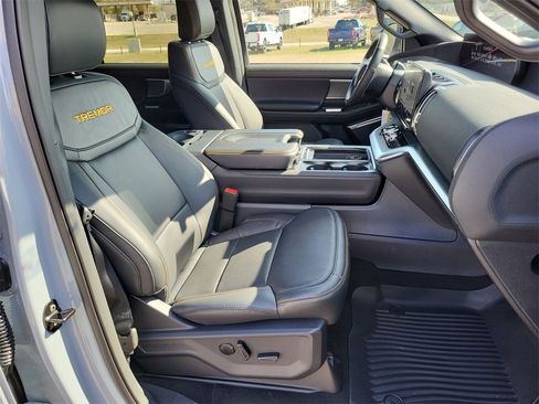 New 2025 Ford Expedition Tremor image 25