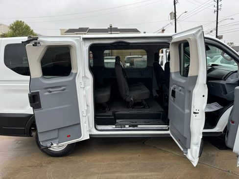 Used 2019 Ford Transit 150 XL image 29