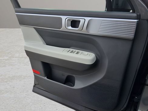 New 2026 Hyundai Santa Fe SE image 17