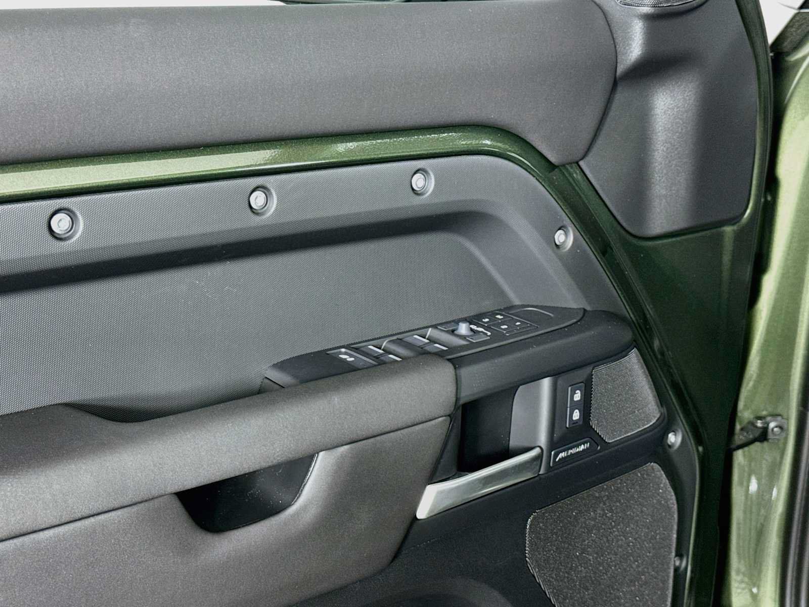 New 2026 Land Rover Defender 110 S AWD/4WD image 18