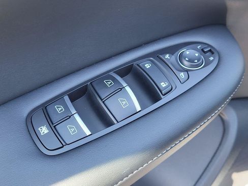 Used 2024 INFINITI QX50 Luxe w/ Cargo Package AWD/4WD image 5