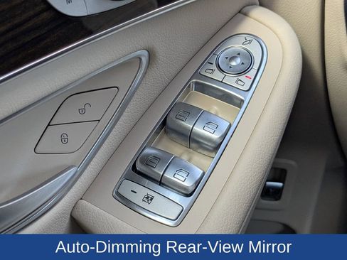 Used 2021 Mercedes-Benz GLC 300 image 24