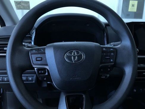 Certified 2025 Toyota Camry LE image 25