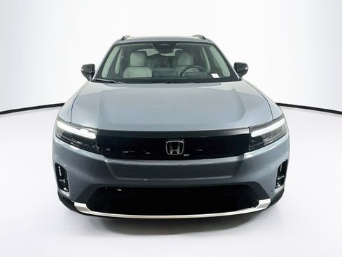 Used 2024 Honda Prologue Touring image 2