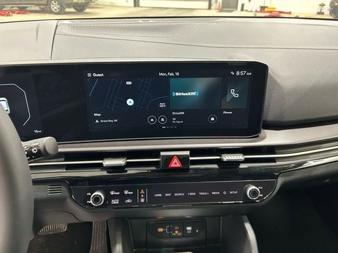 New 2026 Kia Sportage SX image 18