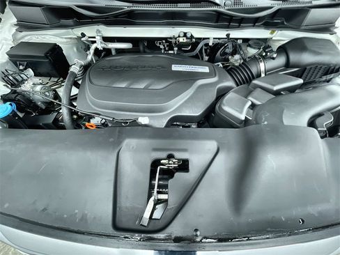 Used 2019 Honda Odyssey Elite image 11