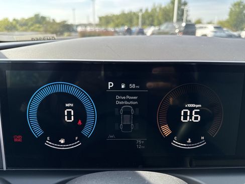 Certified 2026 Hyundai Santa Cruz SE AWD/4WD image 18