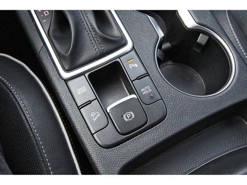 Used 2020 Kia Sportage SX FWD image 30
