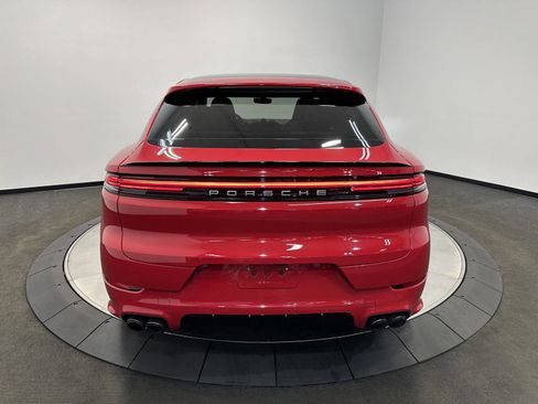 Certified 2026 Porsche Cayenne Coupe AWD/4WD image 6