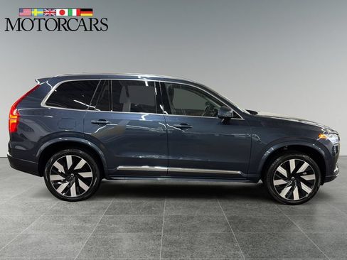 Certified 2025 Volvo XC90 T8 Plus w/ Protection Package Premier AWD/4WD image 2