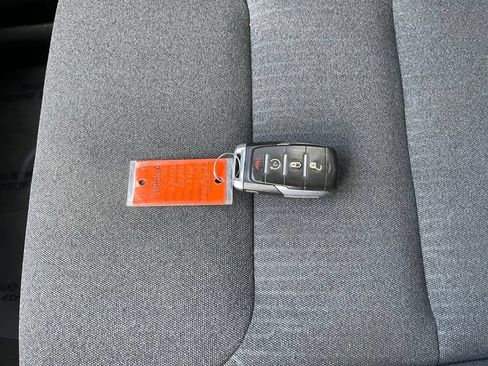 Used 2019 RAM 1500 Big Horn AWD/4WD image 20