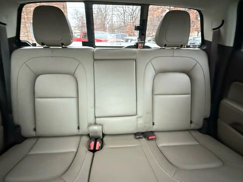 Used 2019 GMC Canyon SLT w/ Driver Alert Package image 20