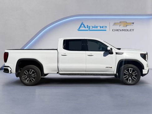 Used 2022 GMC Sierra 1500 AT4 w/ AT4 Premium Package AWD/4WD image 6