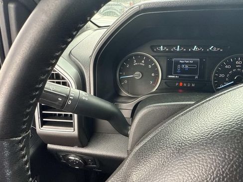 Used 2019 Ford F150 XLT w/ Equipment Group 302A Luxury AWD/4WD image 39