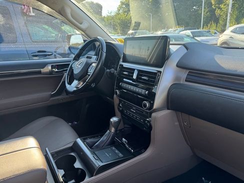 Used 2023 Lexus GX 460 Premium w/ Premium Package AWD/4WD image 26
