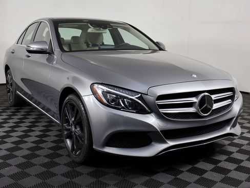 Used 2016 Mercedes-Benz C 300 4MATIC Sedan image 5