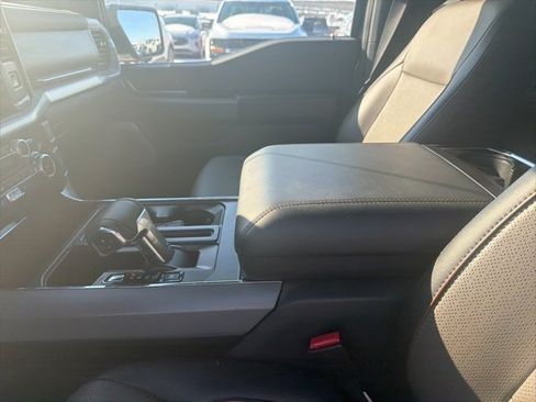 Used 2024 Ford F150 Lariat w/ FX4 Off-Road Package image 10