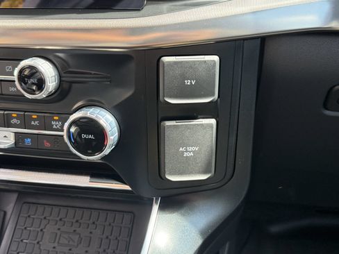 Certified 2023 Ford F150 Raptor w/ Raptor 37 Performance Package AWD/4WD image 34