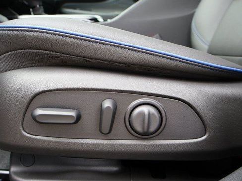 New 2025 Buick Envista Sport Touring w/ Convenience I Package image 16