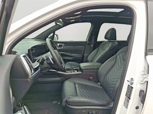 Used 2025 Kia Sorento SX Prestige AWD/4WD image 14