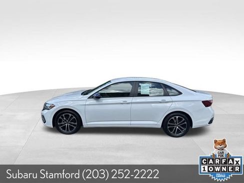 Used 2023 Volkswagen Jetta Sport FWD image 4