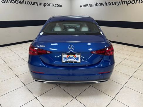 Used 2025 Mercedes-Benz C 300 Sedan image 5