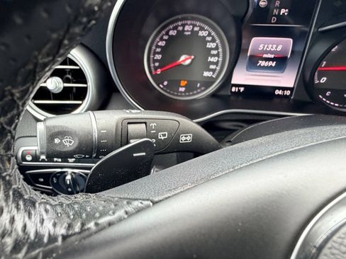 Used 2018 Mercedes-Benz GLC 300 image 18