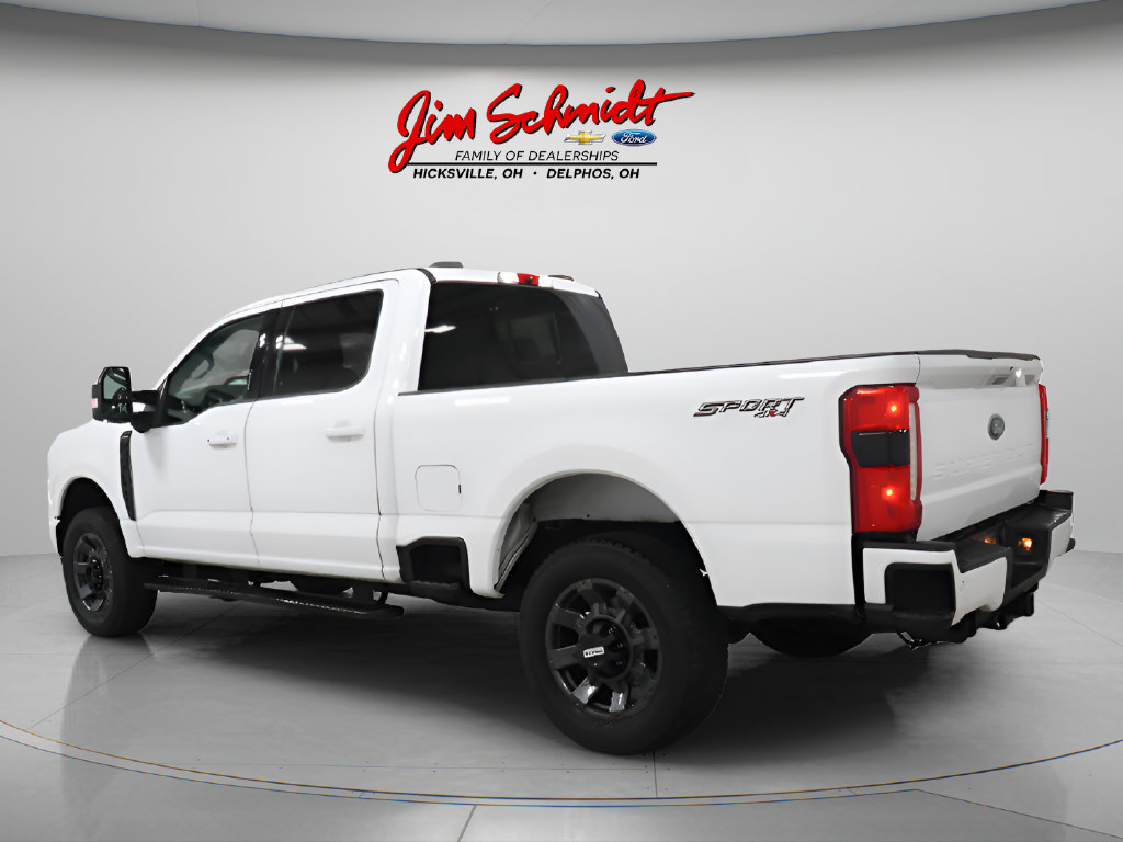 Used 2023 Ford F250 Lariat w/ Lariat Ultimate Package AWD/4WD image 4