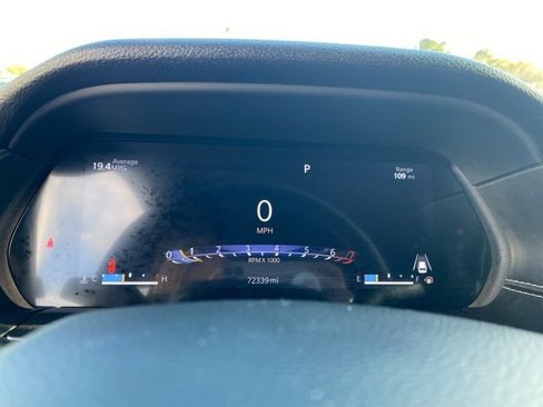 Used 2022 Jeep Grand Cherokee L Laredo w/ Luxury Tech Group I image 14