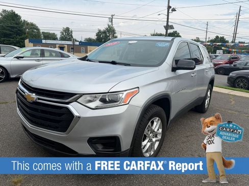 Used 2019 Chevrolet Traverse LS FWD image 1