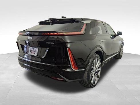 Used 2024 Cadillac Lyriq Luxury w/ LPO, Floor Liner Package image 22