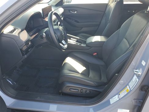 Certified 2023 Honda Accord Touring image 18