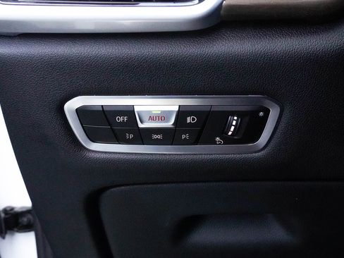 Used 2023 BMW X5 sDrive40i image 16