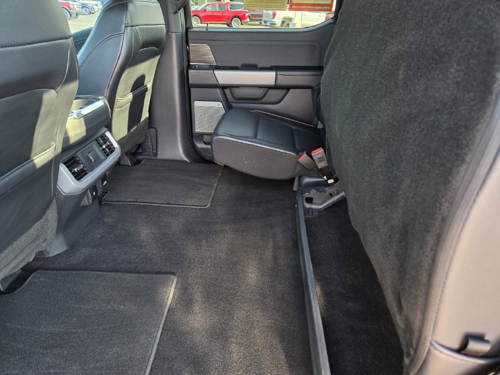 Used 2024 Ford F150 Lariat AWD/4WD image 43