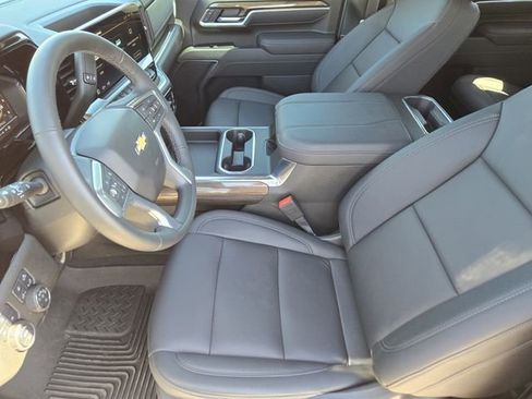 Used 2025 Chevrolet Silverado 3500 LT w/ Safety Package image 14