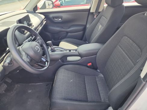 Used 2024 Honda HR-V LX image 6
